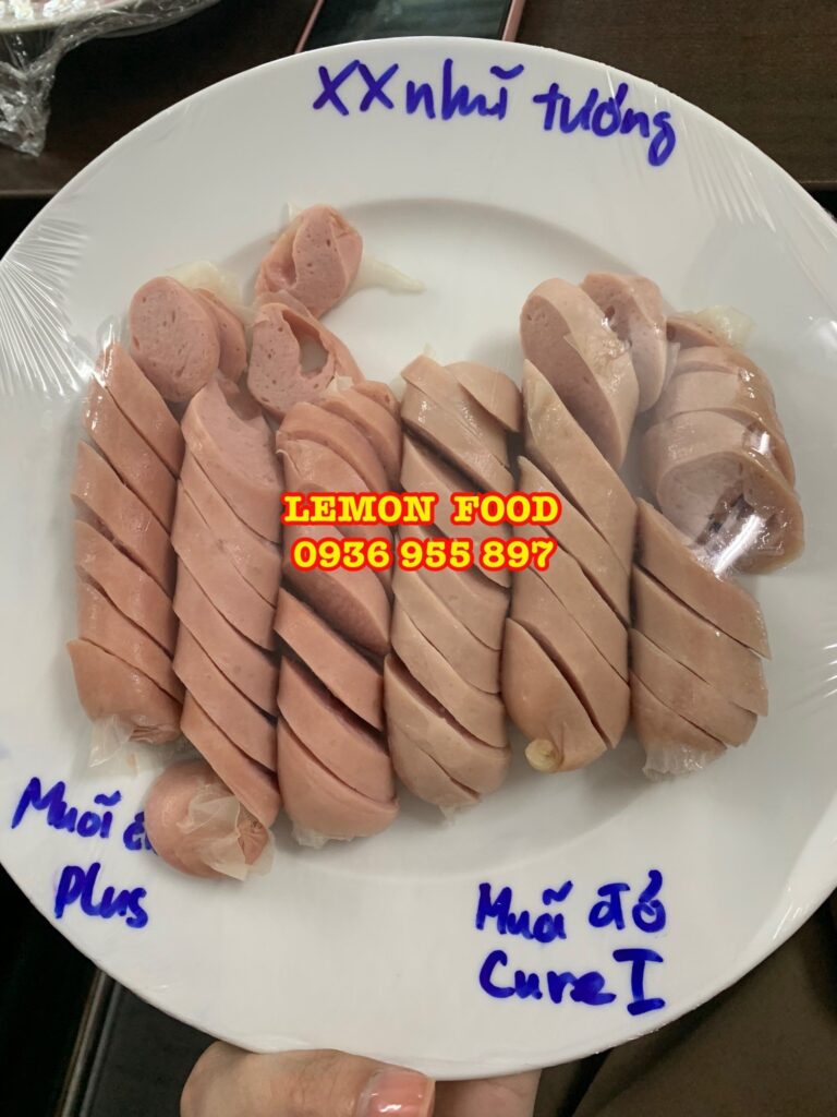 Muối đỏ Plus lên màu hồng, đỏ tươi cho thịt